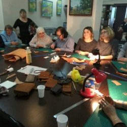 Увлекательный мастер класс по кожевенному делу.