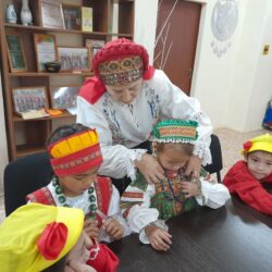 Знакомство с русским фольклором