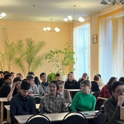 Музыкально-интеллектуальный квиз "Головоломка"