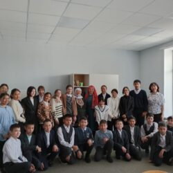 Мастер-класс по игре на кубызе в Башкирском лицее имени Рамазана Уметбаева