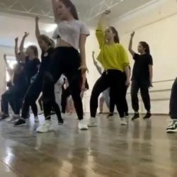 Мастер-класс по современным направлениям танца