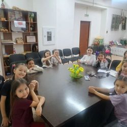 "Әйлән - бәйлән" дәрестәре үтә лә ҡыҙыҡлы!